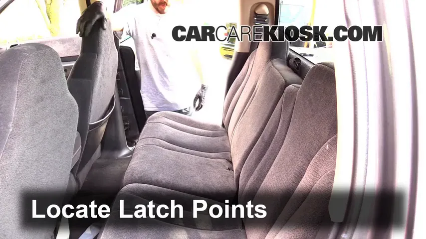 2003 Dodge Dakota SLT 4.7L V8 Crew Cab Pickup (4 Door) Car Seats Install